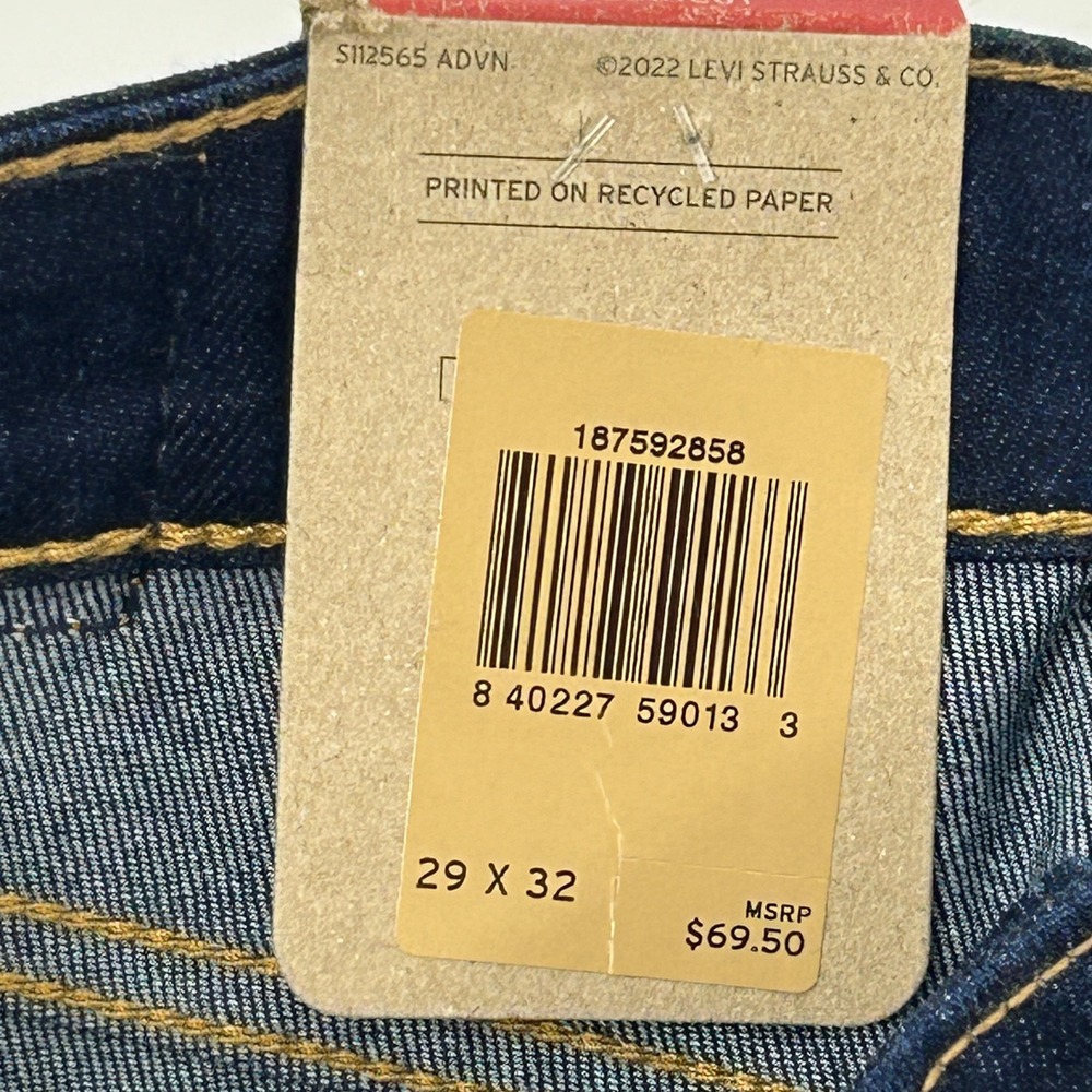Levi Strauss 725 High Rise Bootcut Jeans Women 29x32 Blue Dark Wash NEW - Picture 3 of 14